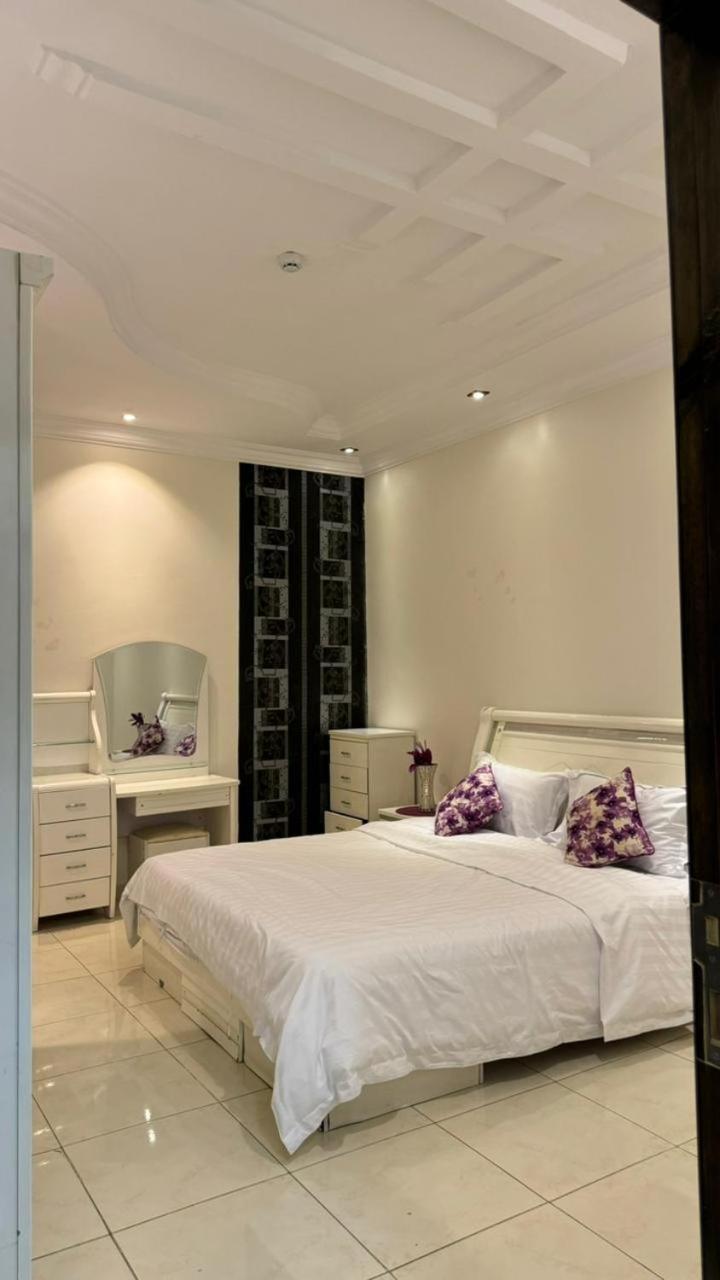 Lavina Hotel Apartments Sakaka Bagian luar foto